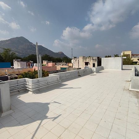 Nivas Hill View Homestay Tiruvannāmalai Exterior foto